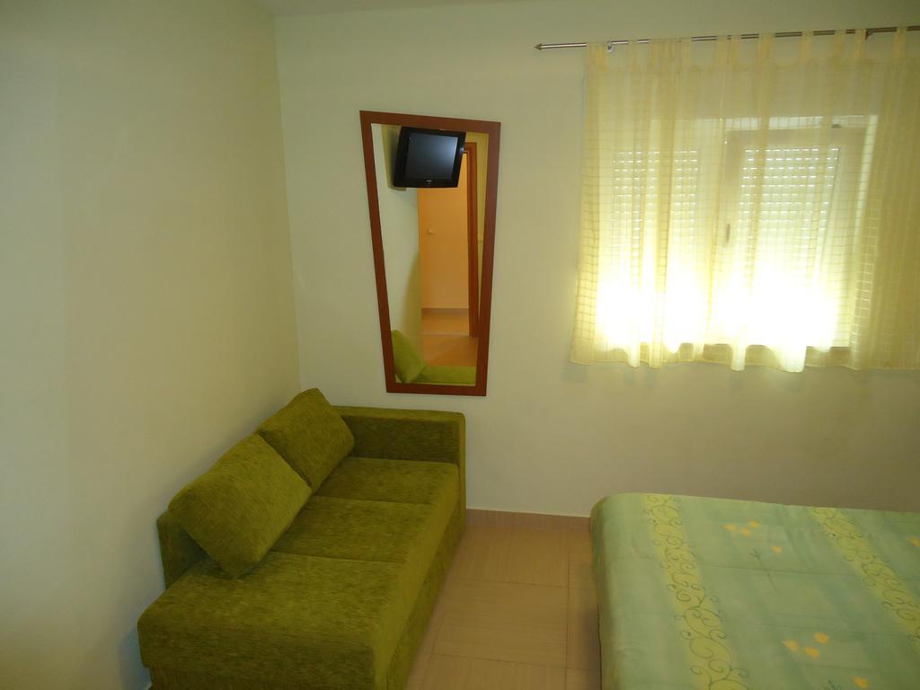 Villa Grgo Apartments Tučepi Pokoj fotografie