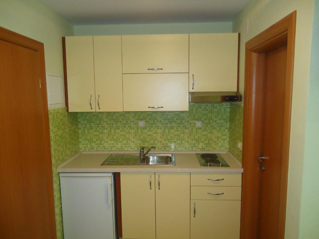 Villa Grgo Apartments Tučepi Pokoj fotografie