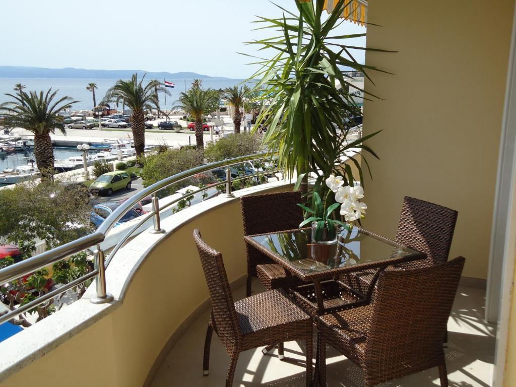 Villa Grgo Apartments Tučepi Pokoj fotografie